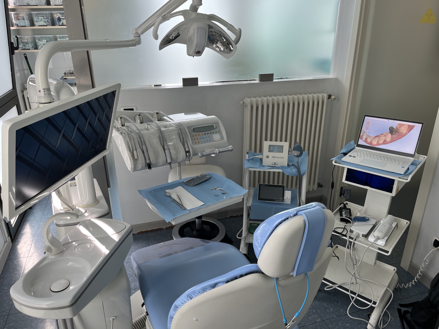 Sala operativa 1 — dello Studio Dentistico Pontoriero